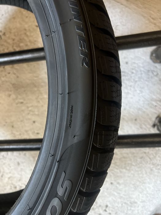 Зимові шини‼️225/40 R19 Pirelli Sottozero3 93V Нова‼️