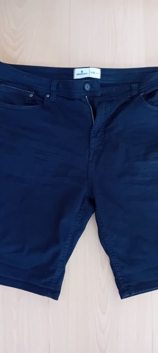 Calções da marca sprinfield novos