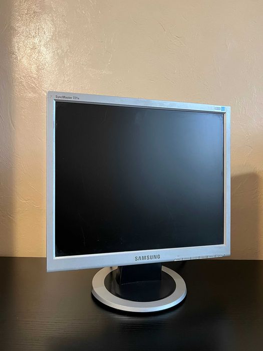 Продам комп'ютер / 250GB / Windows 10 / комплект