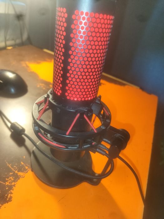 Hyperx quadcast  БВ ( опис )