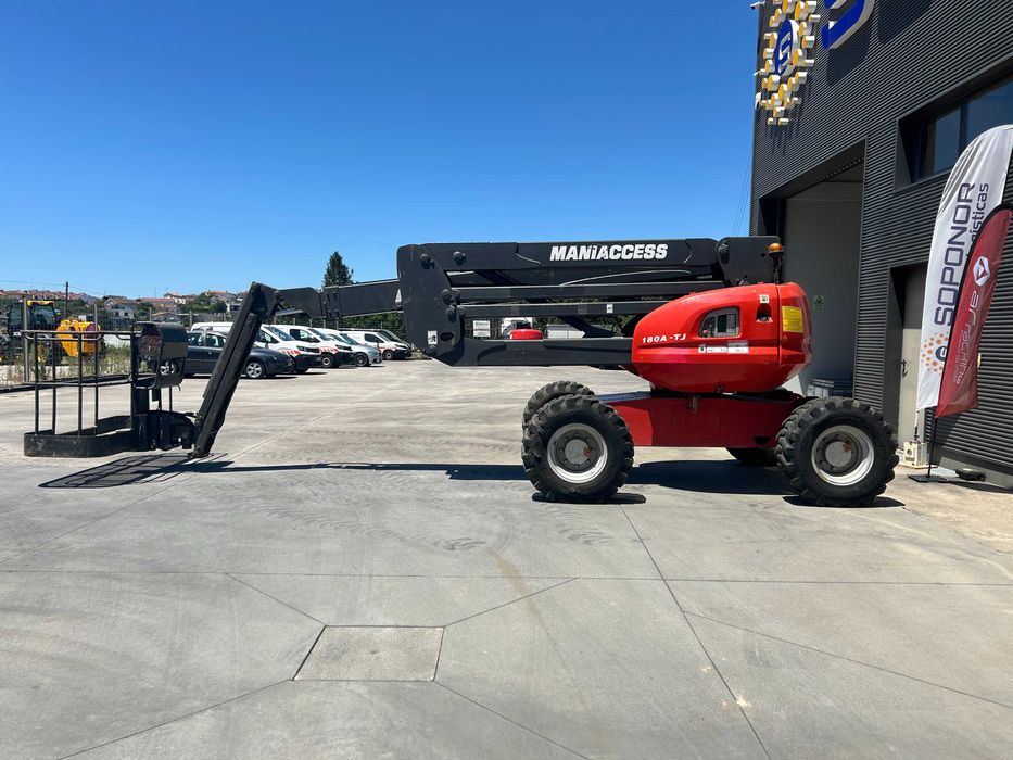 Plataforma Articulada Manitou 180 ATJ Diesel