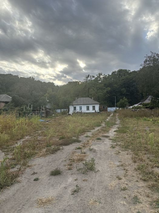 Терміновий продаж земельної ділянки 1 лінія річки Снов