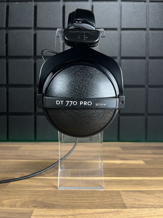 Beyerdynamic DT 770 PRO 32 ohm (Доставимо кур’єром — БЕЗКОШТОВНО!)