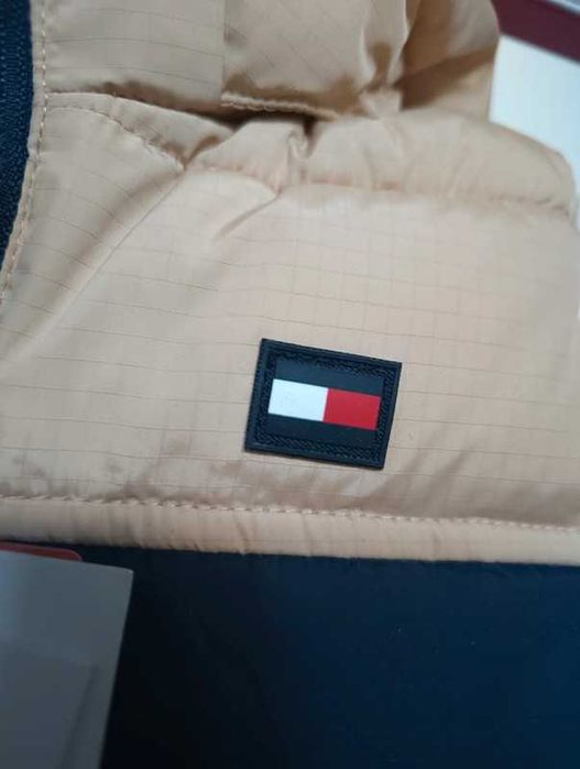Tommy Hilfiger śliczna kurteczka 80 cm nowa