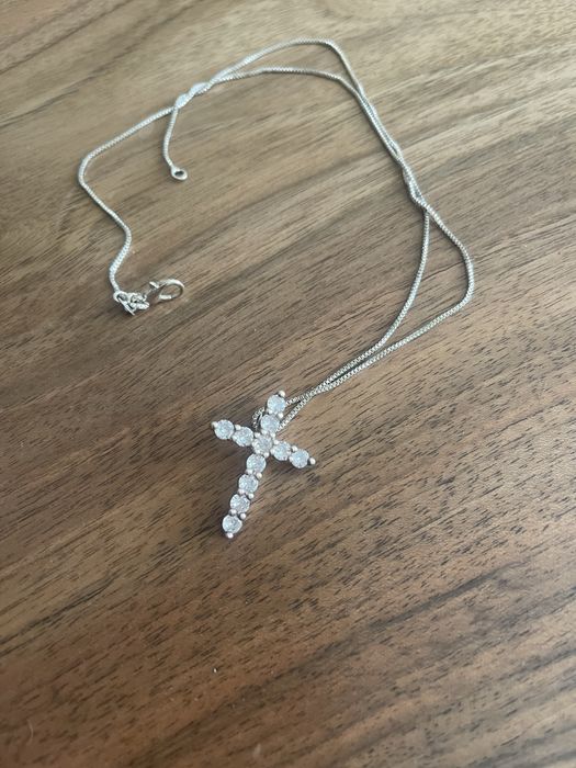 Хрестик з цепочкою