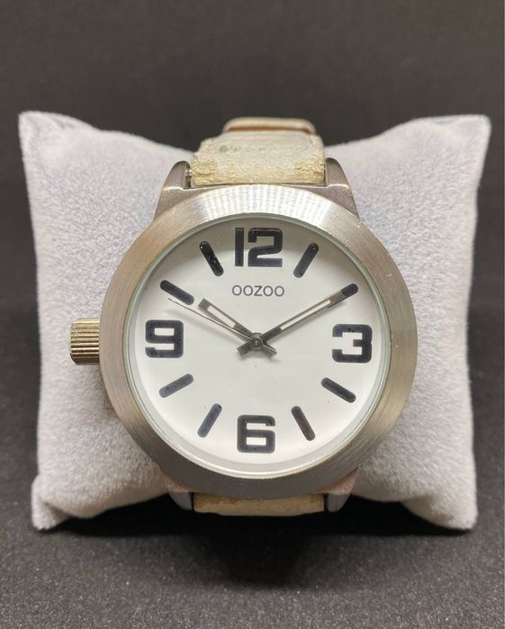 Женские часы OOZOO