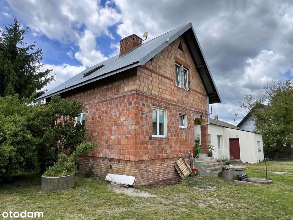 Dom 104 M² + 2 Budynki Gospodarcze + 80 Arów Gruntu —Skrobów, Lubartów