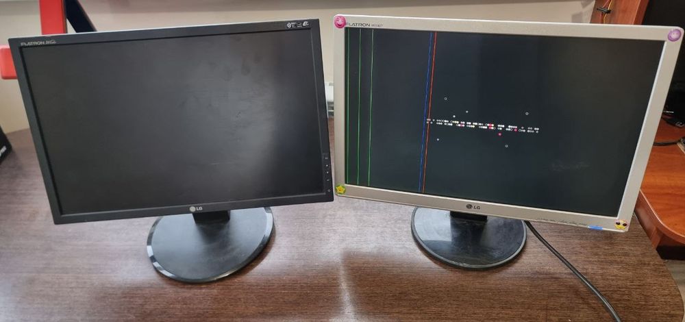 Продам 2 монитора LG 20" под ремонт