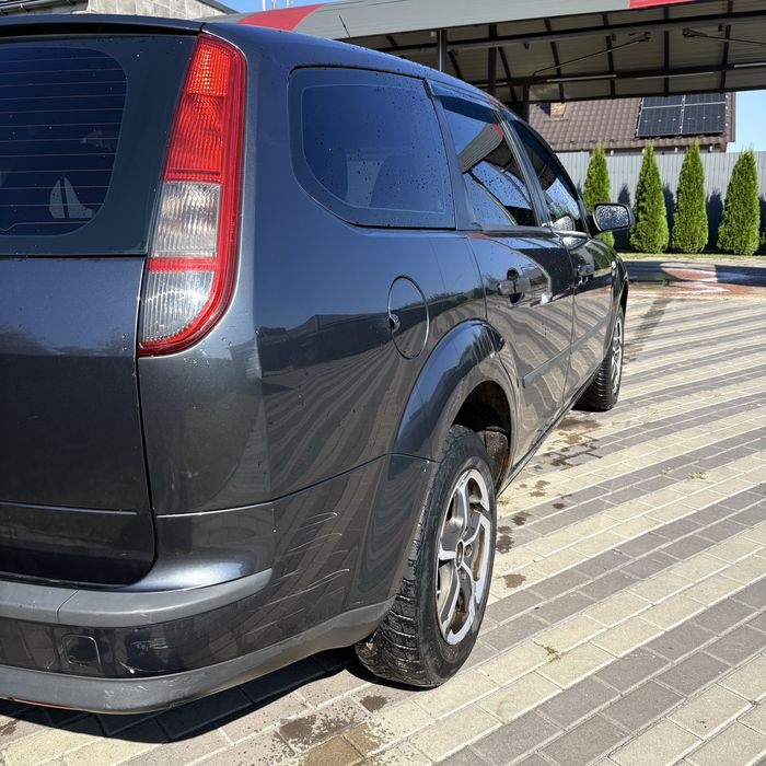 Ford Focus 1.4 л