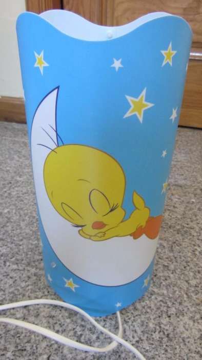 Candeeiros Tweety  e pelicano