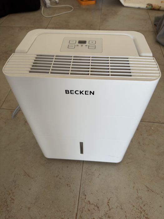 Desumidificador Becken de 10L/dia, modelo BDH4757
