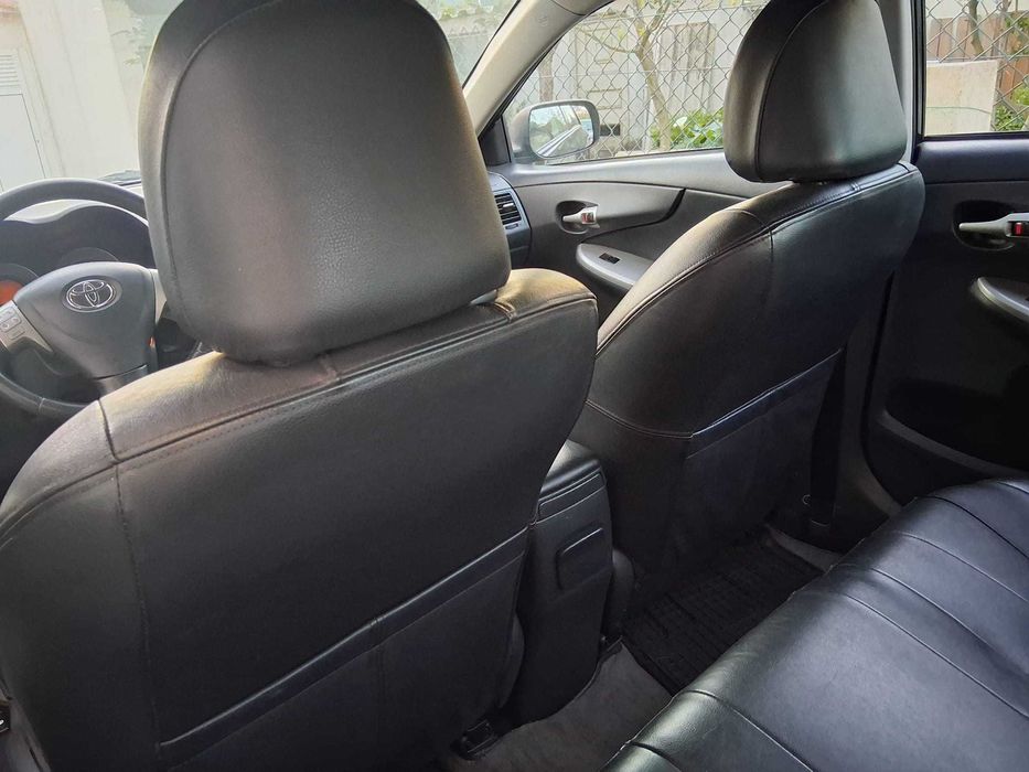 Toyota Corolla 1.4 Diesel  – 2010 – Nacional – 1 Dono – Excelente Estado - estofos pele