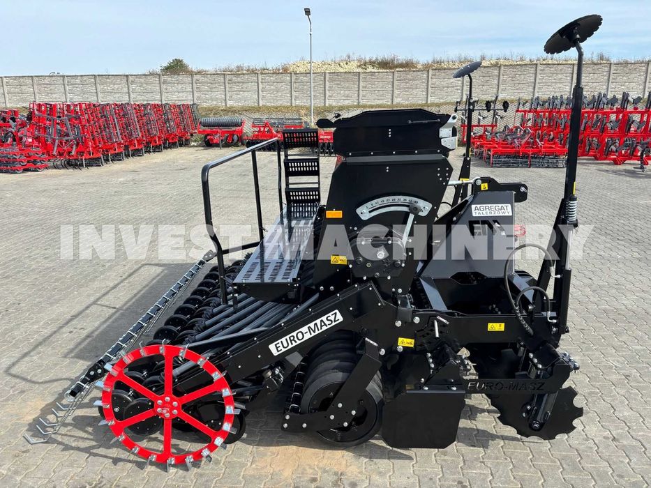 Agregat uprawowo-siewny EURO-MASZ nabudowany brona siewnik BEZORKOWIEC