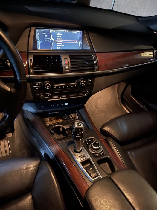 BMW X5 E70 2011 skrzynia 8, head-up, 100% sprawna