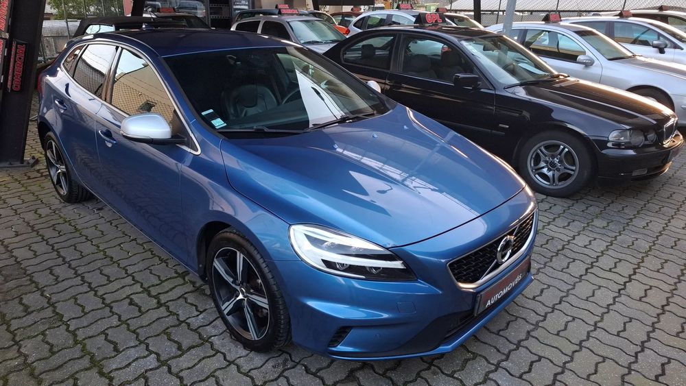 Volvo V40 2.0 D2 R-Design
