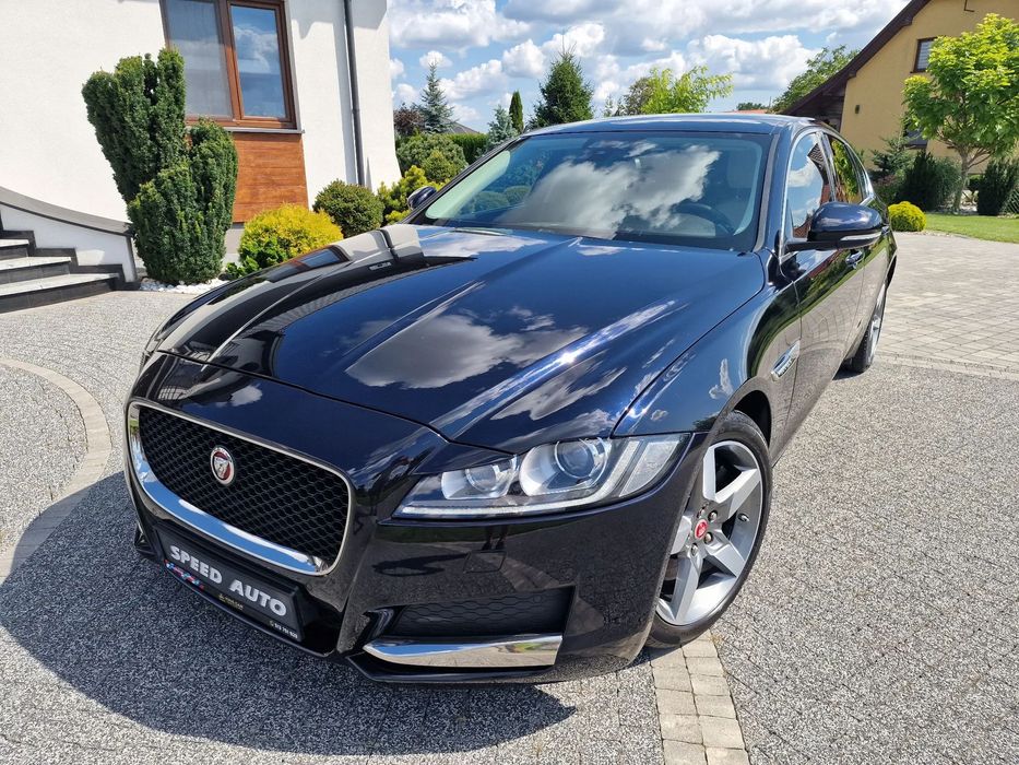 Jaguar XF