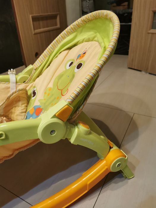 Bujaczek krzesełko do karmienia fisher price