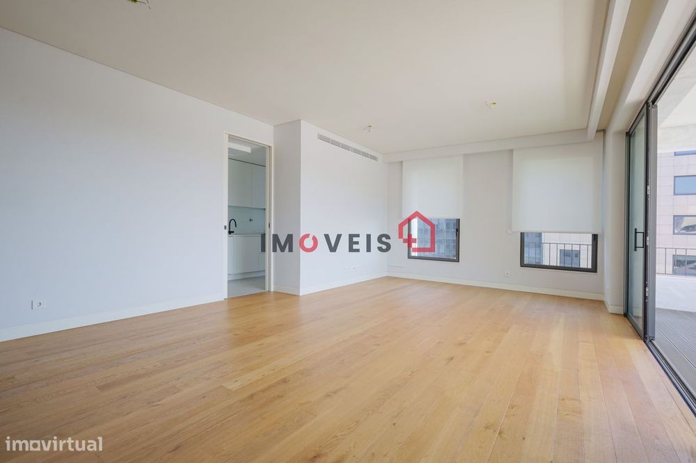Apartamento T4 | Lisboa