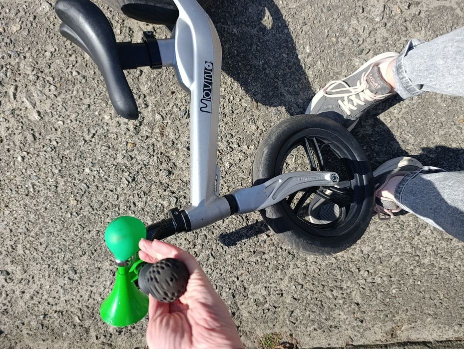 Rowerek biegowy + kask Cariboo Movino Magnesium Pro bardzo lekki 2,1 k