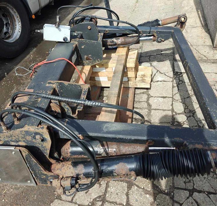 Duża winda załadowcza BAR Cargolift 2000kg