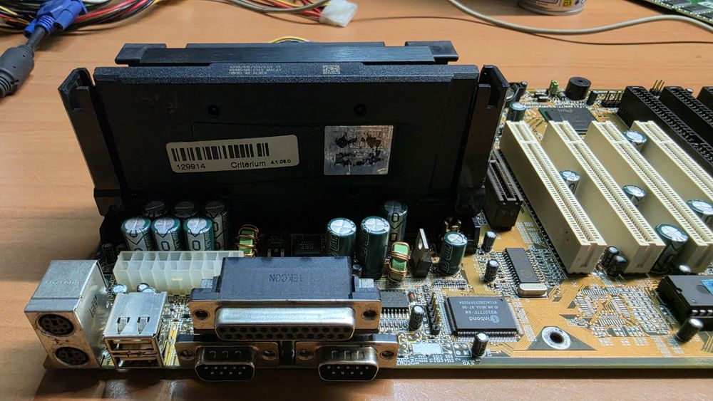 motherboard antiga MSI MS-6119