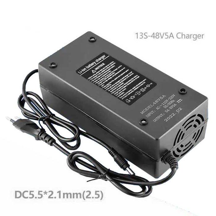 Carregador 54.6V Mota Bicicleta Eléctrica Bateria 48V 3Pinos/5.5x2.1MM