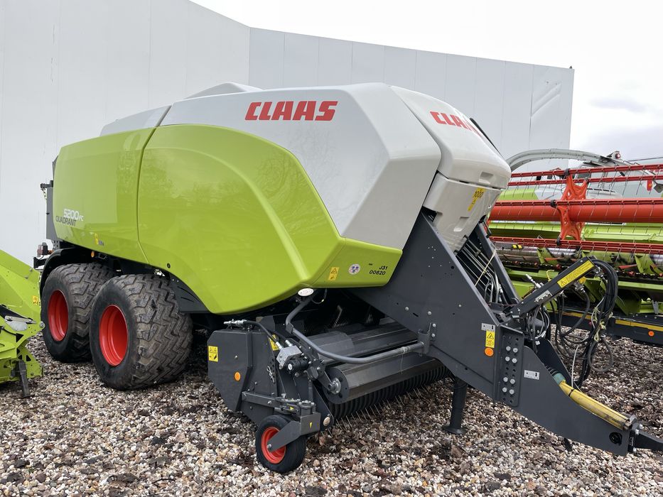 Прес підбирач CLAAS Quadrant 5300 FC Tandem
