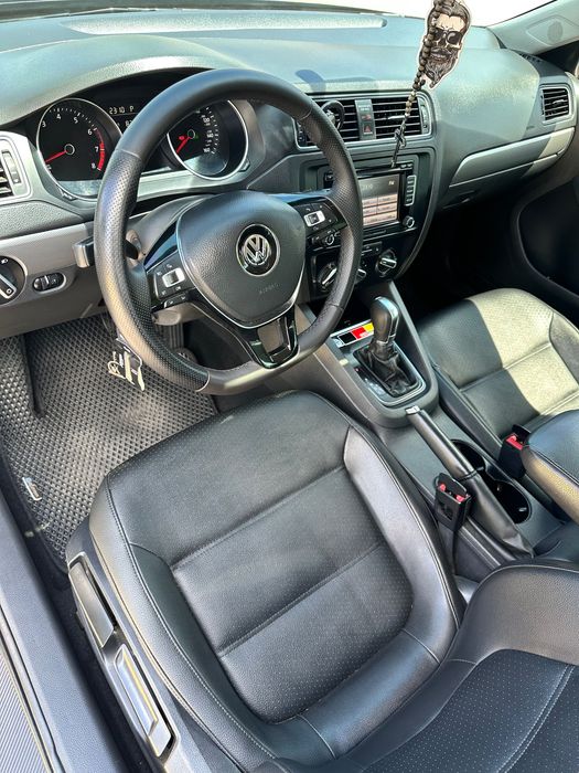 Volkswagen Jetta 6