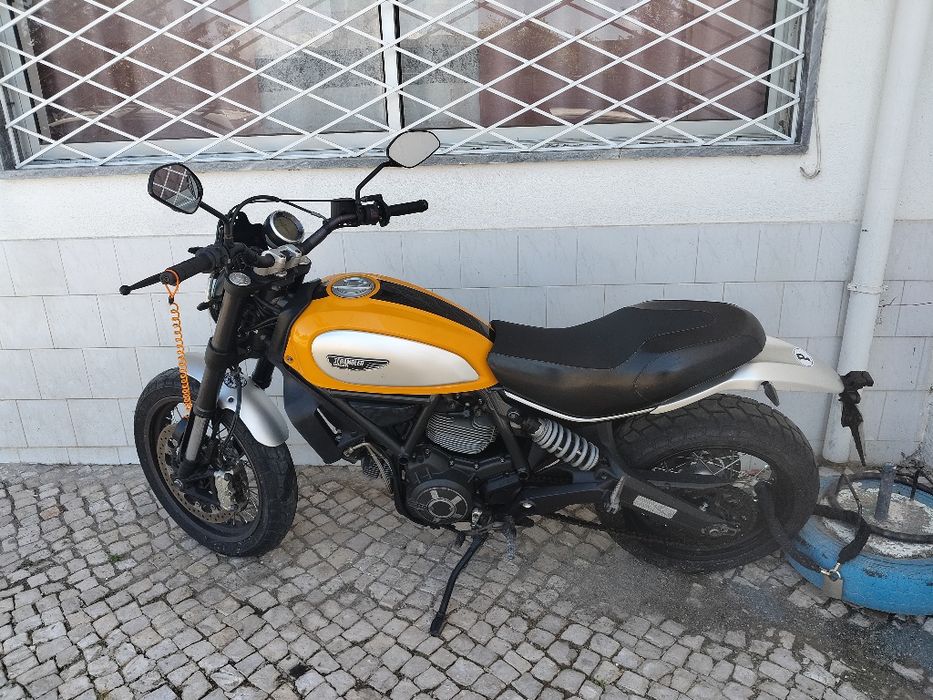 Ducati Scrambler CLASSIC