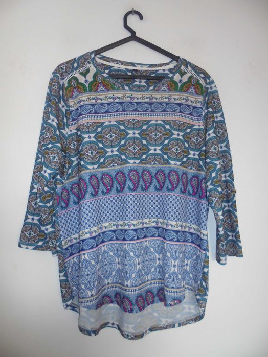 Beautiful Women's T-shirt