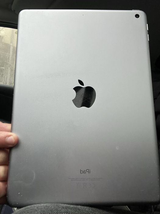 Ipad 6*Geração -  Bom Estado