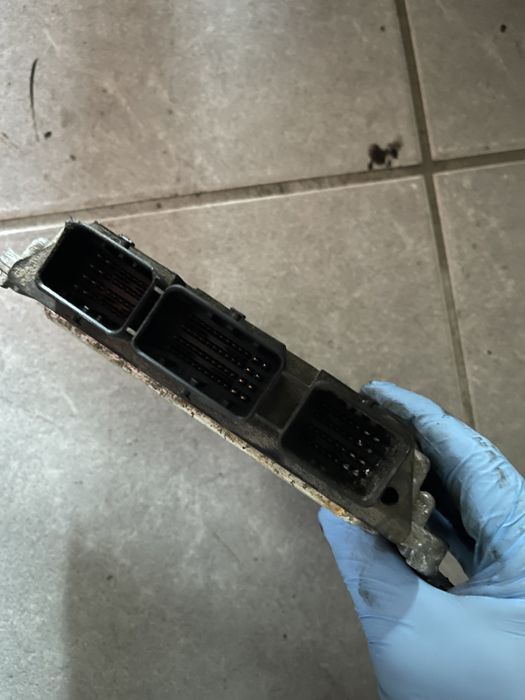 Centralina motor 1.6 hdi cintroen pegeout