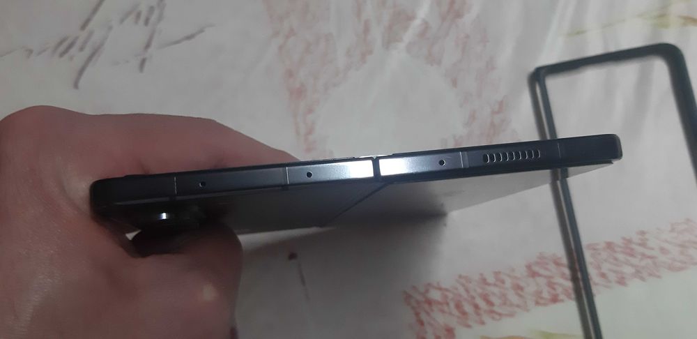 Samsung Z Fold 5 12/512 + 2 Capas + S Pen