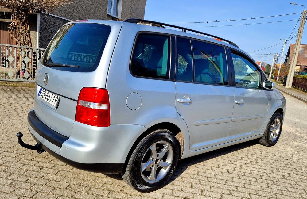 Volkswagen Touran 1.9 TDI 105 Km Automat DSG Zarejestrowany
