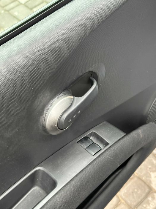 Продам Nissan Micra 2007 рік можлива розстрочка,кредит,обмін!