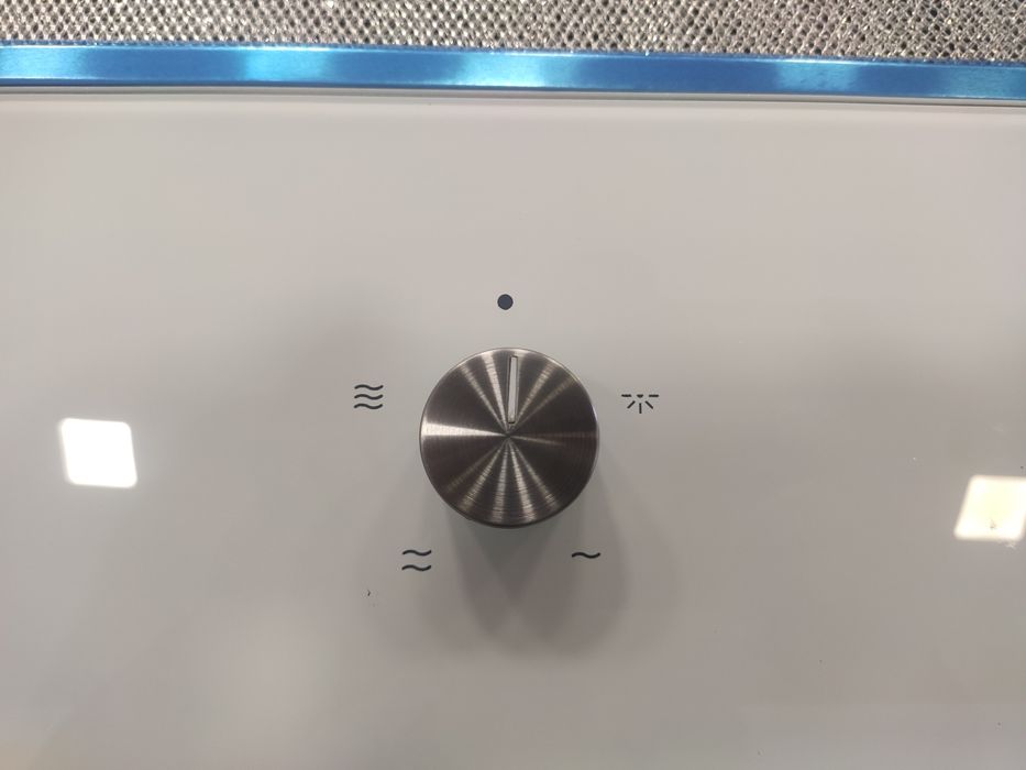 Вытяжка кухонная наклонная KUMTEL DA6-835WH Турция