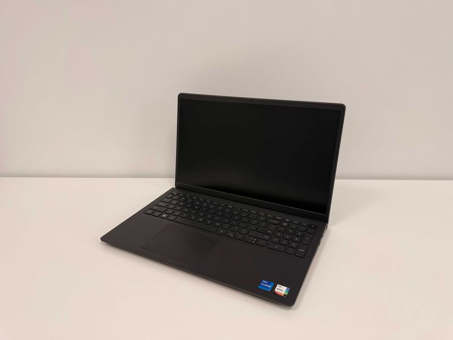 Laptop Dell Vostro 3510 - używany czarny