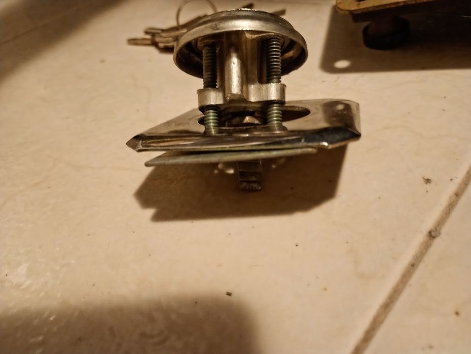 Fechadura Vintage de Segurança