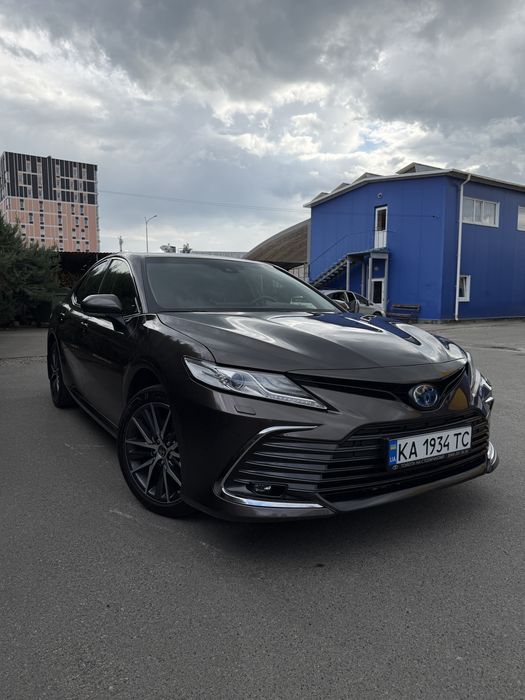 Toyota Camry 70 Hybrid, 2023 г.