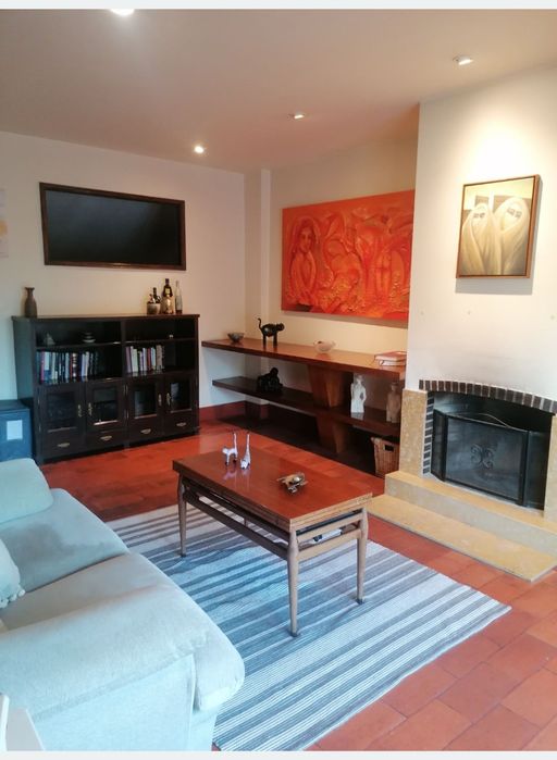 Alugo quarto/T0 em Braga