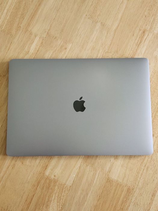 MacBook Pro 16 (2019) i9 16GB RAM 1TB SSD