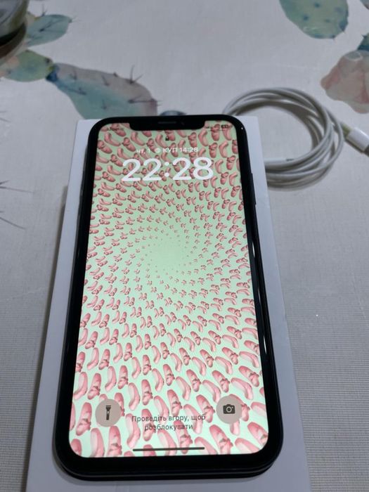 iPhone XR, Black 64 GB