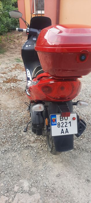 Продам скутер spark sp150s-28