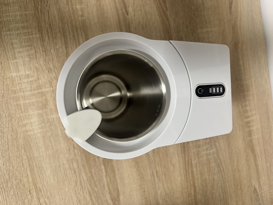 chłodziarka do mleka do ekspresu JURA