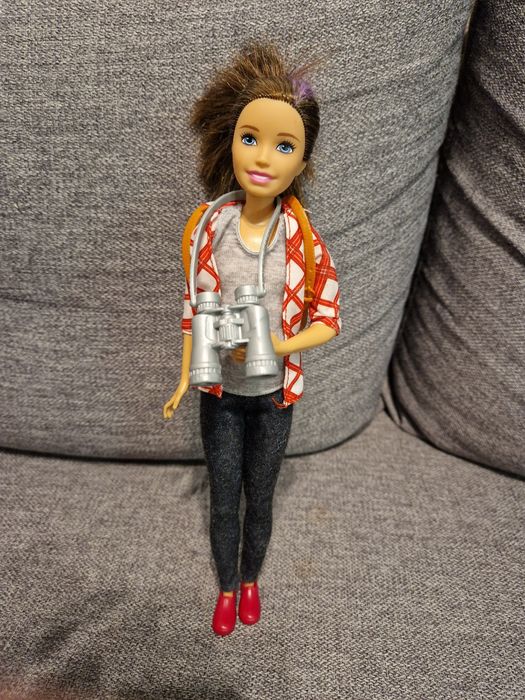 Lalka barbie Skipper podróżniczka