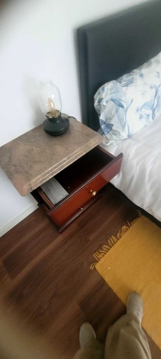 Mesinha de Cabeceira