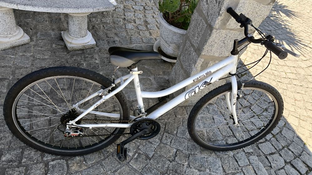 Bicicleta roda 26 senhora