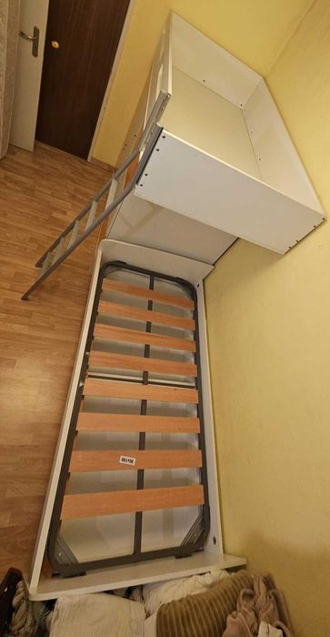 Mobília de Quarto de Criança com Duas Camas como Nova