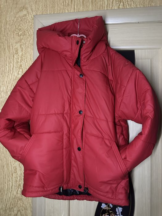 Курточка зима, тепла , нова !