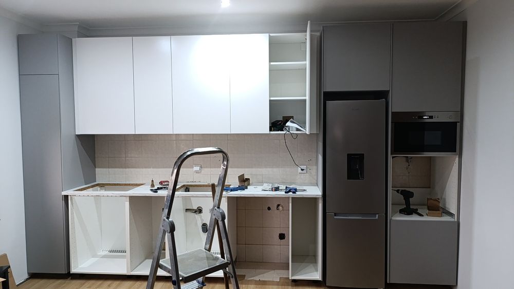 Remodelações, acabamentos, e aplicação de Pladur